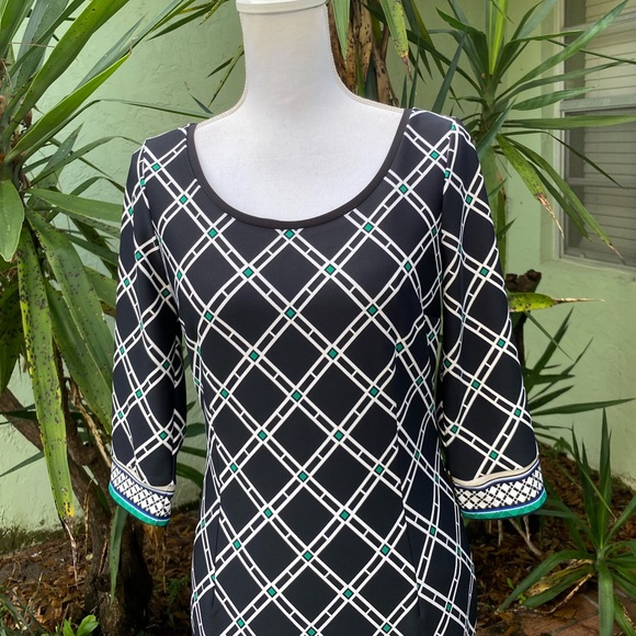 White House Black Market Black White Green Dress - Picture 7 of 12